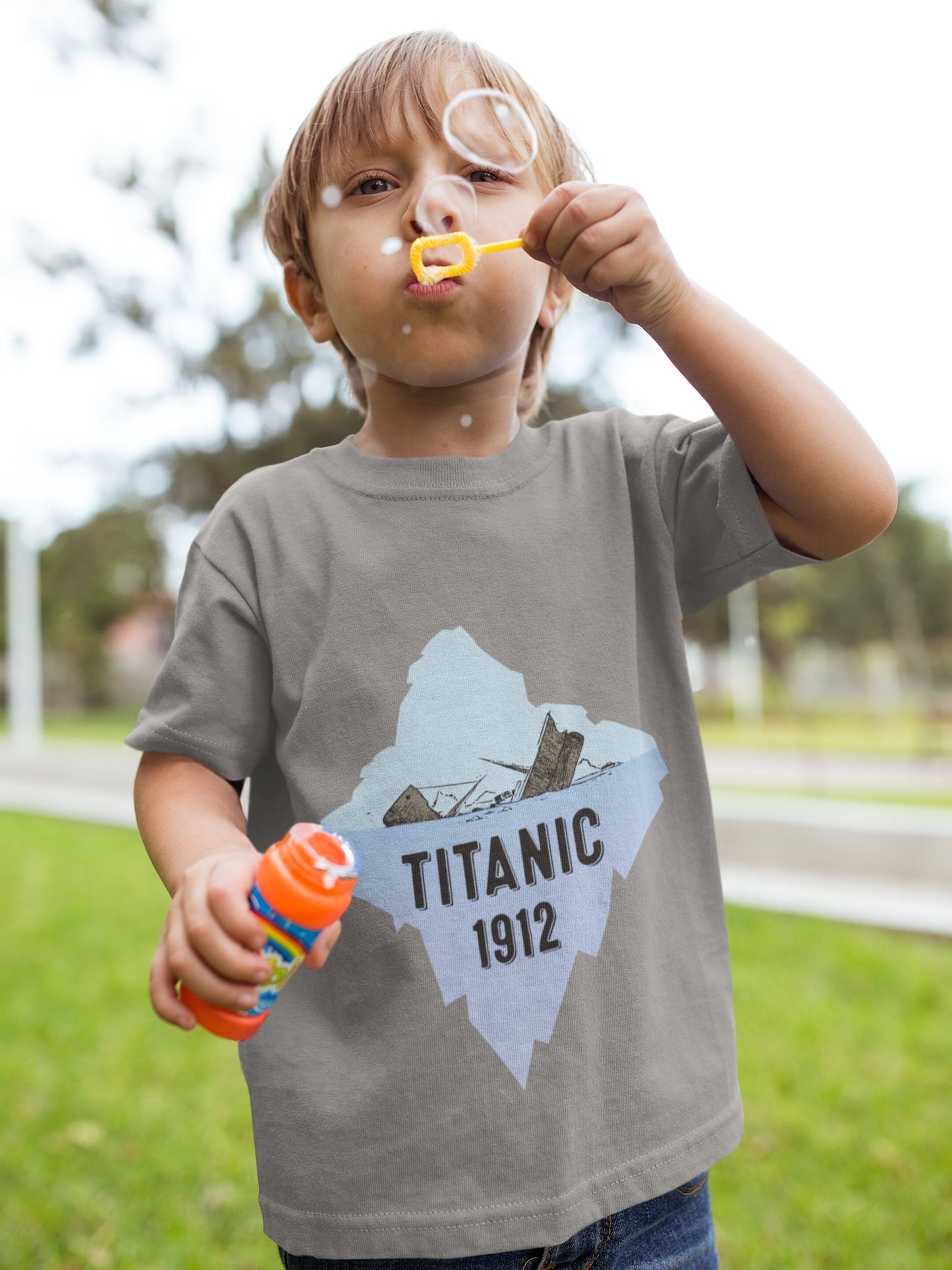 Titanic sinks 1912 t shirt, Titanic movie t shirts, vintage birthday tee for boy, 2-10 years old