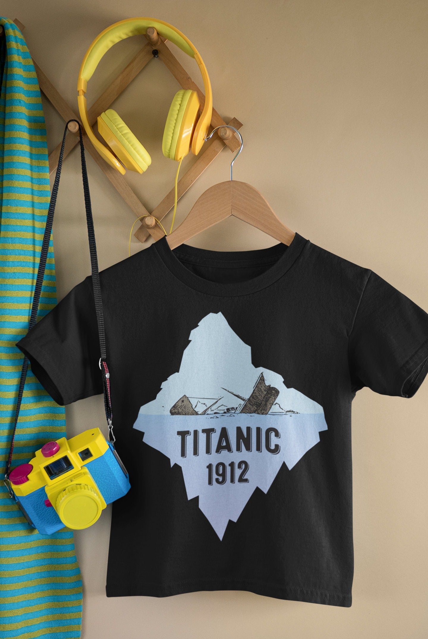 Titanic sinks 1912 t shirt, Titanic movie t shirts, vintage birthday tee for boy, 2-10 years old