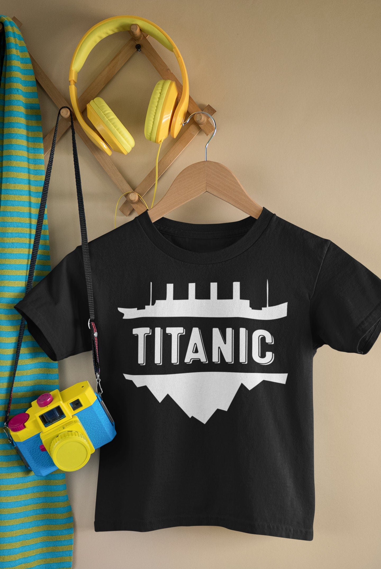 Titanic T-shirt, colorful kid's shirt, movies t shirt,  2-10 years children's retro shirt